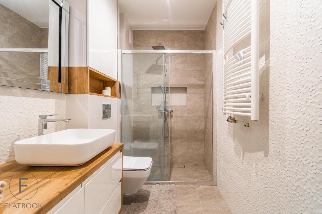 Apartment Flatbook - Bursztynowe Osiedle Jantar